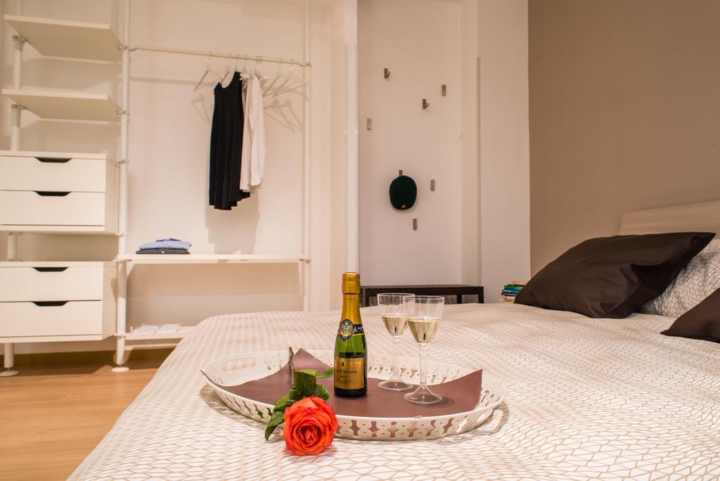 Mirabilia Urbis Roma Bed & Breakfast Exterior photo