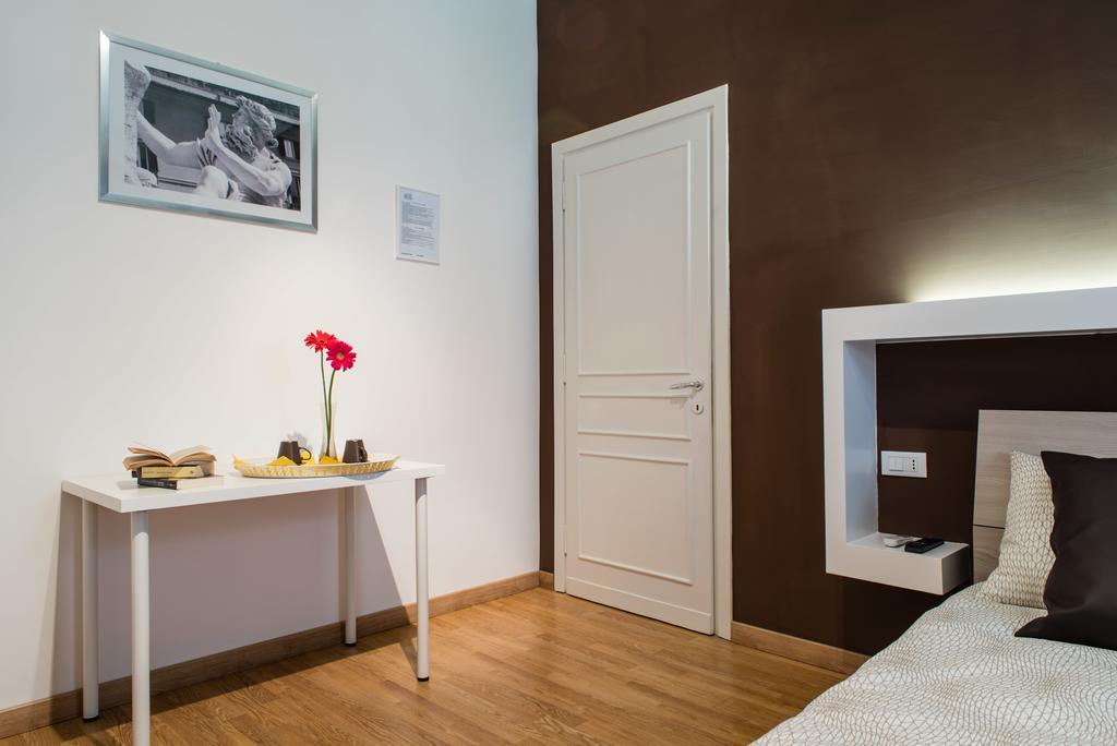 Mirabilia Urbis Roma Bed & Breakfast Exterior photo