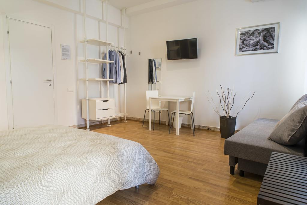 Mirabilia Urbis Roma Bed & Breakfast Exterior photo