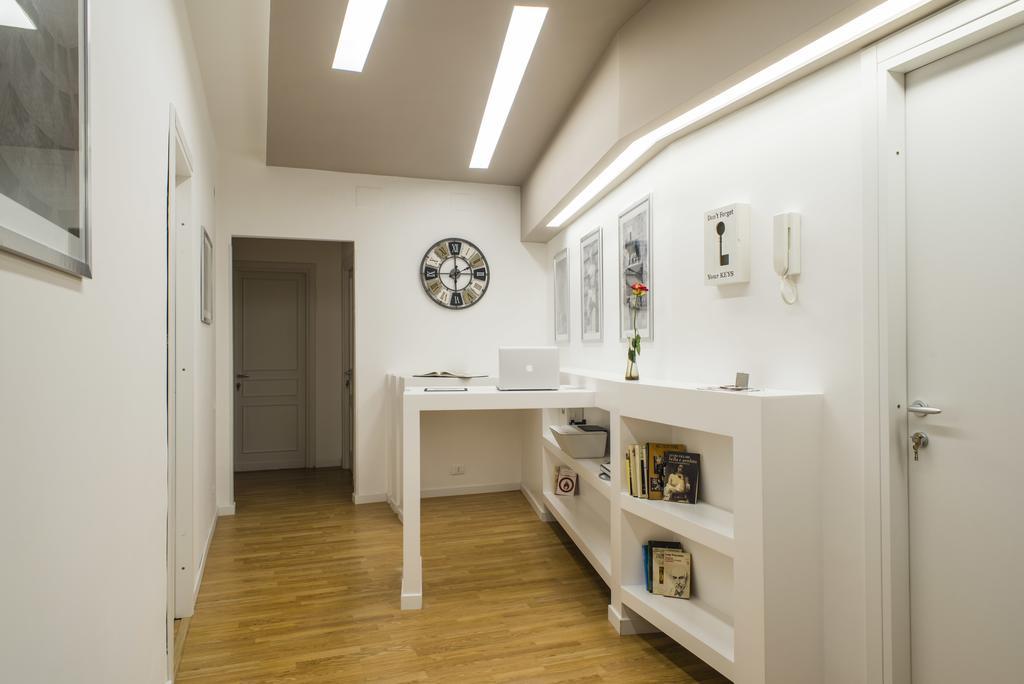 Mirabilia Urbis Roma Bed & Breakfast Exterior photo